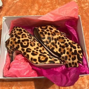 Halogen leopard print Peep toe ankle boots